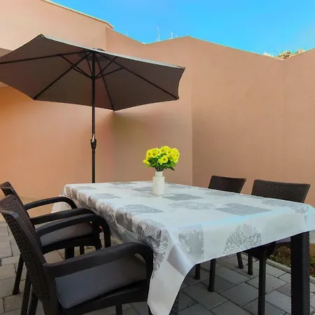 Labor Apartamento Šibenik